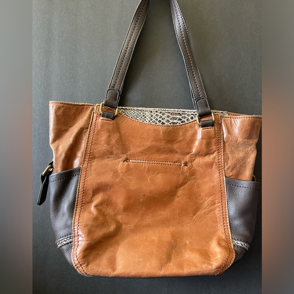 The Sak distressed shoulder/hobo purse. - Picture 2 of 7